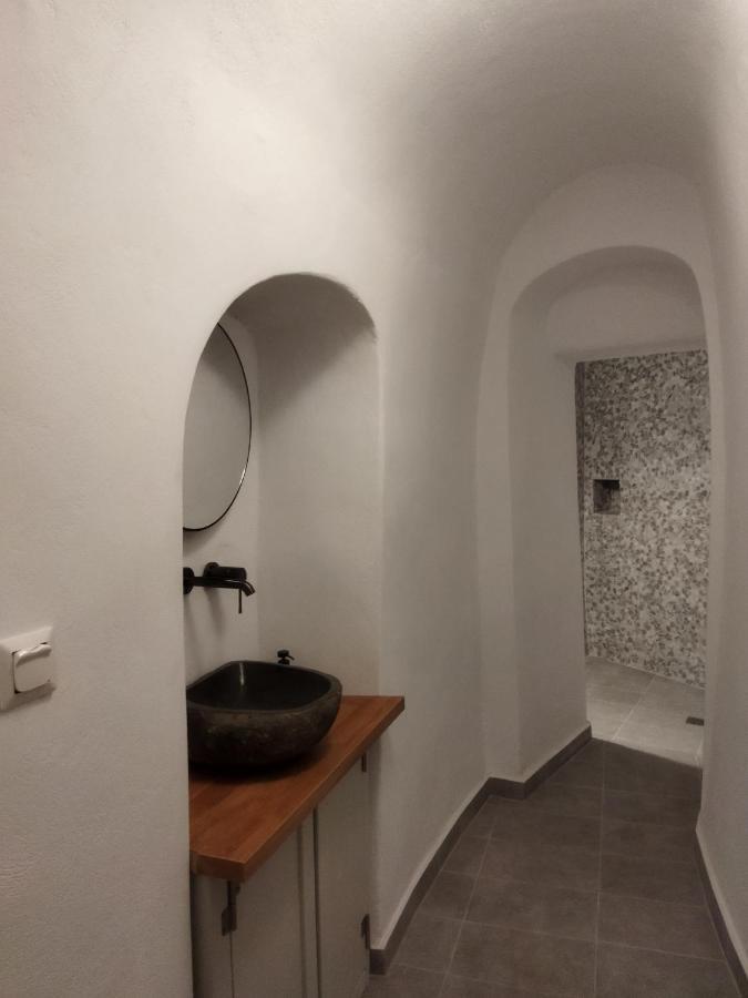 Angeleve Villa With Private Jacuzzi Fira  Exterior photo