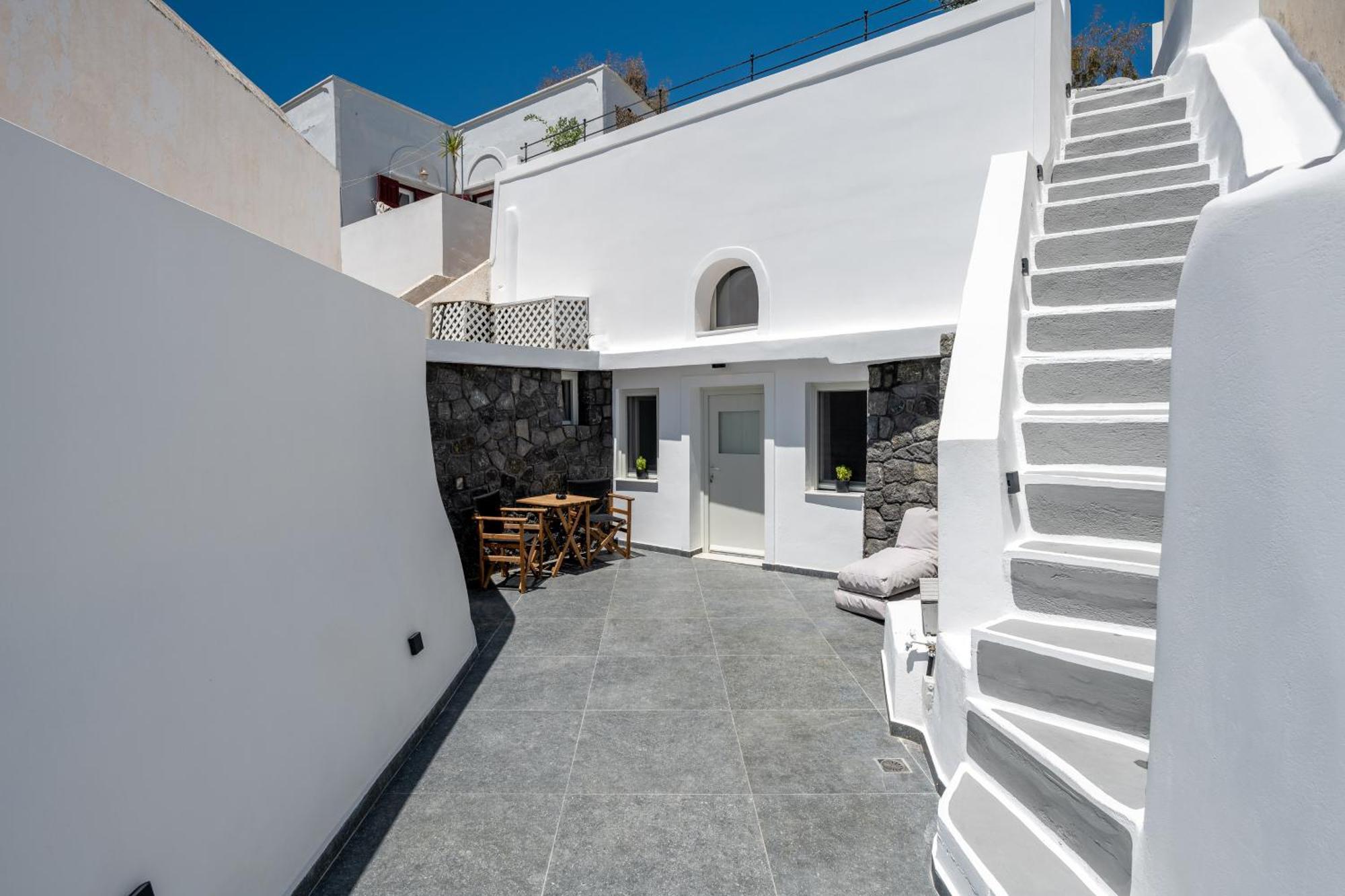 Angeleve Villa With Private Jacuzzi Fira  Exterior photo